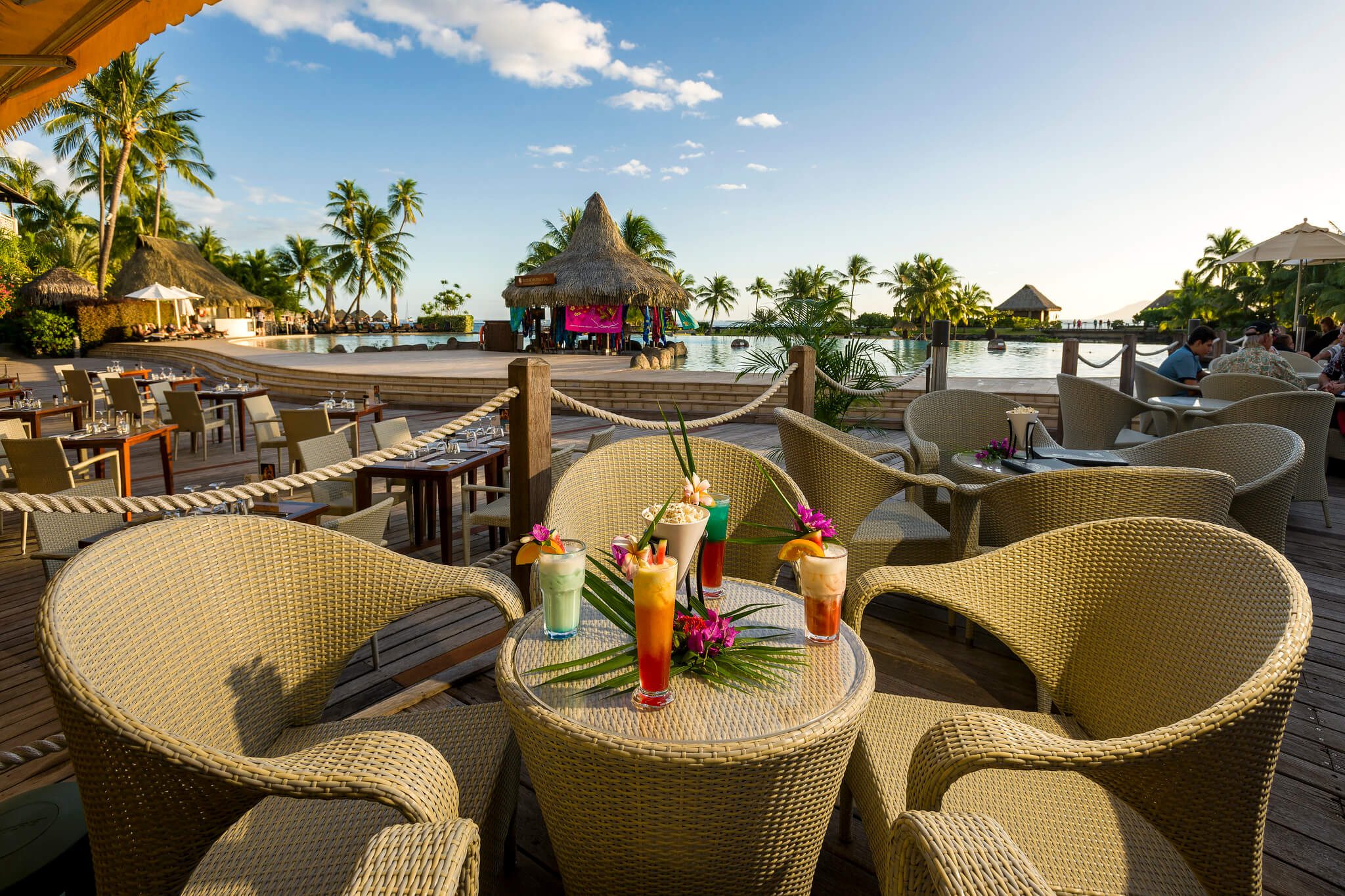 Tiki Bar - InterContinental Tahiti Resort & Spa