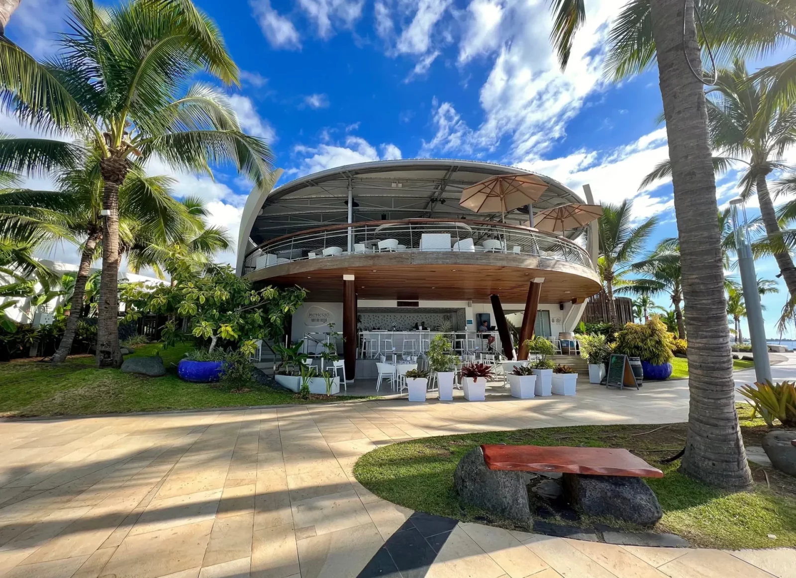 MeherioTahiti MeherioTahiti
